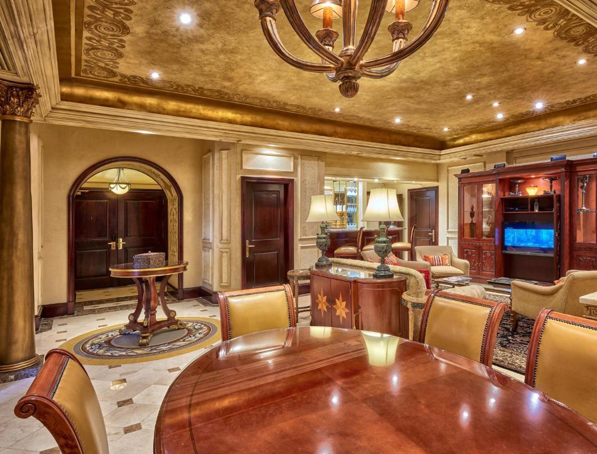 קמפטון פארק Peermont D'Oreale Grande At Emperors Palace מראה חיצוני תמונה