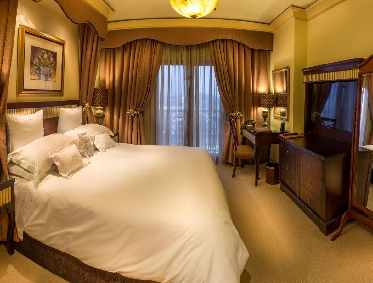 קמפטון פארק Peermont D'Oreale Grande At Emperors Palace מראה חיצוני תמונה